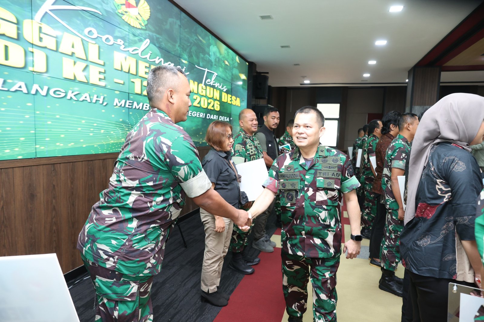 Buka Isolasi Wilayah, Kodim 1607/Sumbawa dan Masyarakat Gotong Royong Bangun Jembatan Garuda